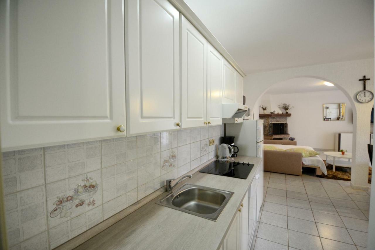 Apartments Pilic Rosini Exterior foto