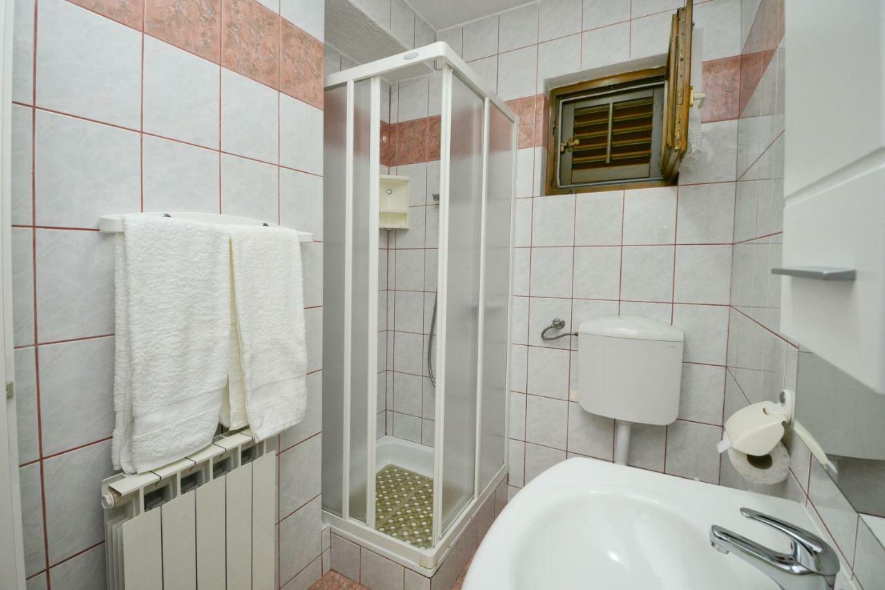 Apartments Pilic Rosini Exterior foto