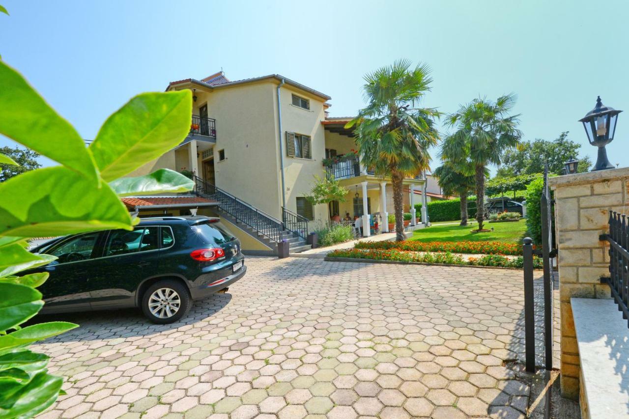 Apartments Pilic Rosini Exterior foto